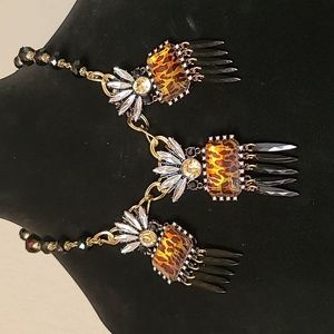 Vintage BETSEY JOHNSON Hollywood Glam Tiger / Leopard Statement Bib Necklace.